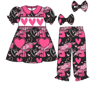 Детская одежда на День Святого Валентина, одежда для девочек, розовый принт с лацканами и пышными рукавами, дизайн кармана с любовью