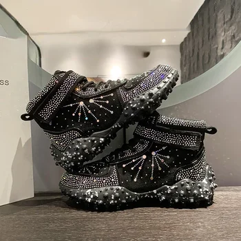 Черные туфли со стразами, женская осенне-зимняя корейская версия, модная нескользящая легкая спортивная повседневная обувь для вечеринок из дуриана