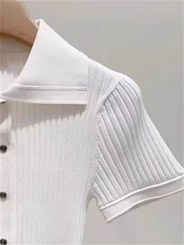 Женский короткий вязаный свитер в стиле ретро, Рубашка с отложным воротником, блузка приталенного кроя, однобортный белый топ из трикотажа