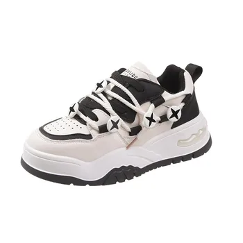 2024 Белые Удобные женские кроссовки, повседневная модная обувь Kawaii на массивной платформе, Дышащая вулканизированная женская спортивная обувь